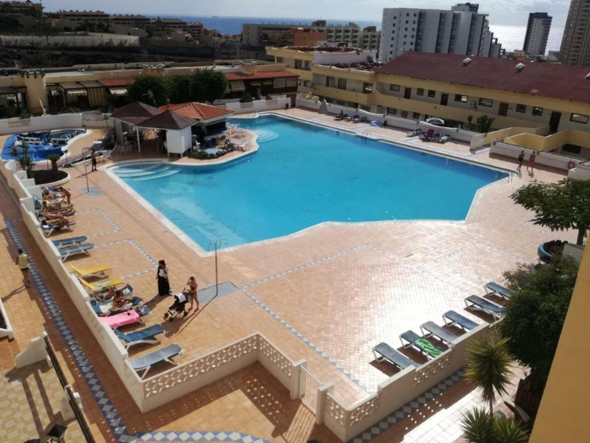 Marina Palace Paraiso Адехе